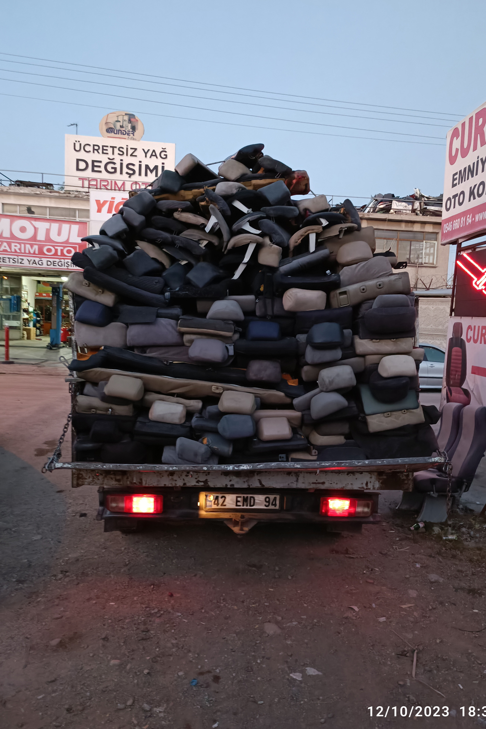 Karışık Çıkma Koltuk